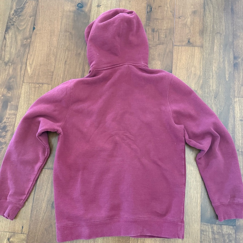 Stussy Burgundy Pullover sweatshirt Hoodie with Gold Logo - Picture 4 of 5